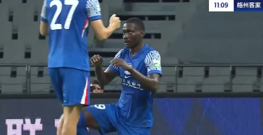 线外援, 作为唯一能, 让斯卢茨基